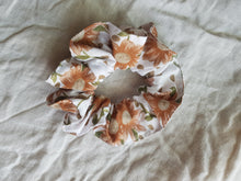 Load image into Gallery viewer, Vintage Scrunchies
