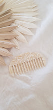 Load image into Gallery viewer, Marbled Hair Combs
