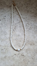 Load image into Gallery viewer, Pearl beaded necklace
