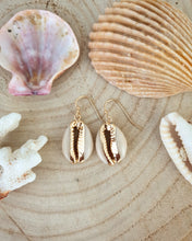 Load image into Gallery viewer, Waikiki Earrings
